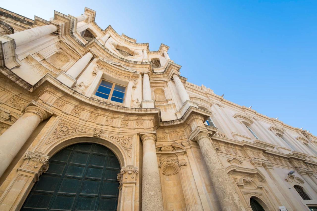 Casa Elia: Locazione Breve Daire Noto Dış mekan fotoğraf